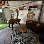 Semesterbostad Maison Familiale A 2 Min A Pied De L'institut A Armand Calme Jeux Babyfoot Jacuzzi Proche Saint-Laurent-dʼAigouze